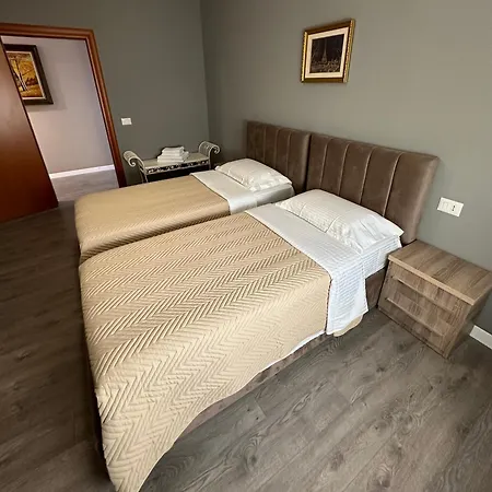 Galleria * 티라나